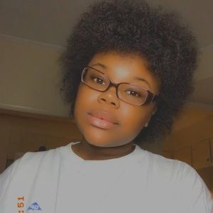 Meet your Posher, Krystyle